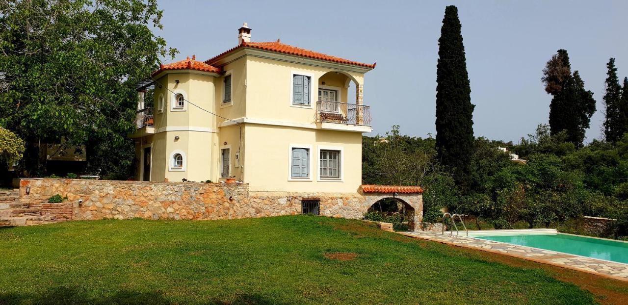Cottage With Private Pool Poros Town Exterior photo